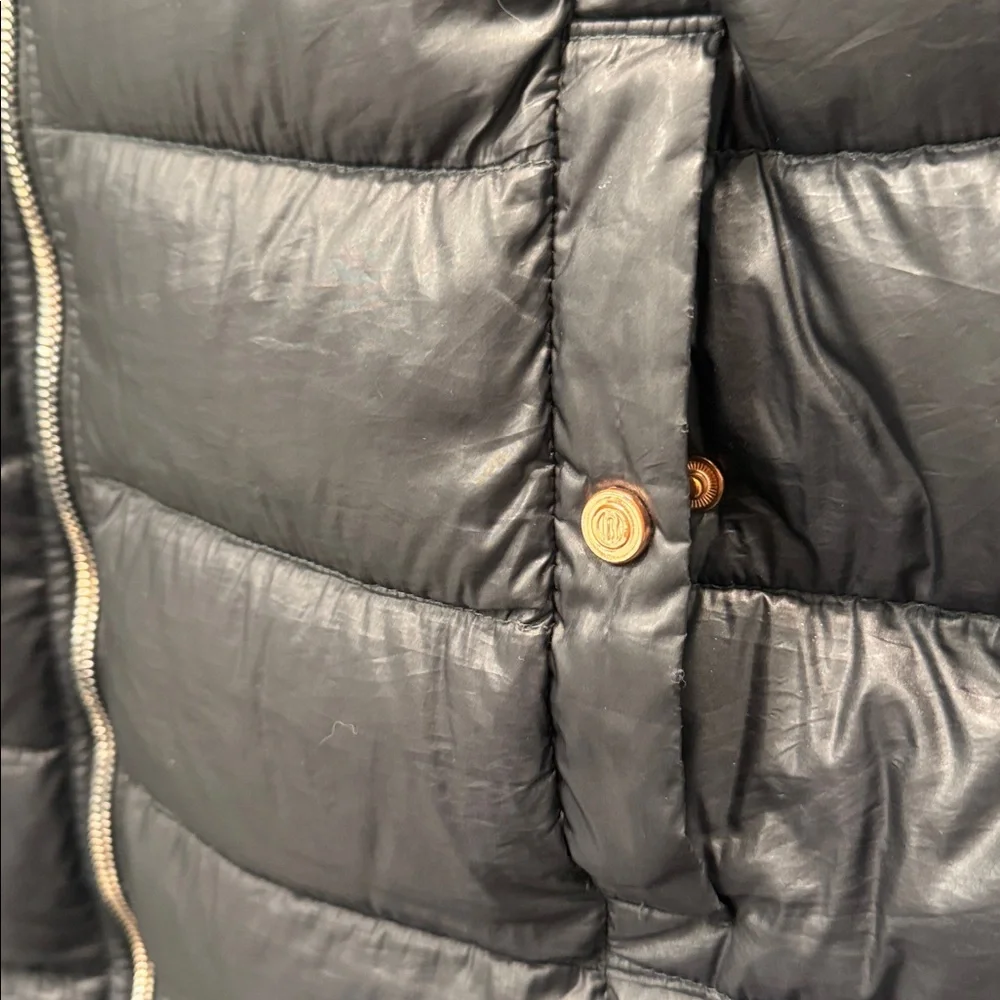 Bernardo Black Puffer Coat size small - Picture 9 of 17